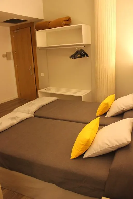 Residencia D'Investigadors Hostel Barcelona 0*,